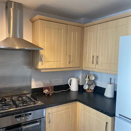 Coventry City Centre Townhouse With Private Parking Vila Exterior foto